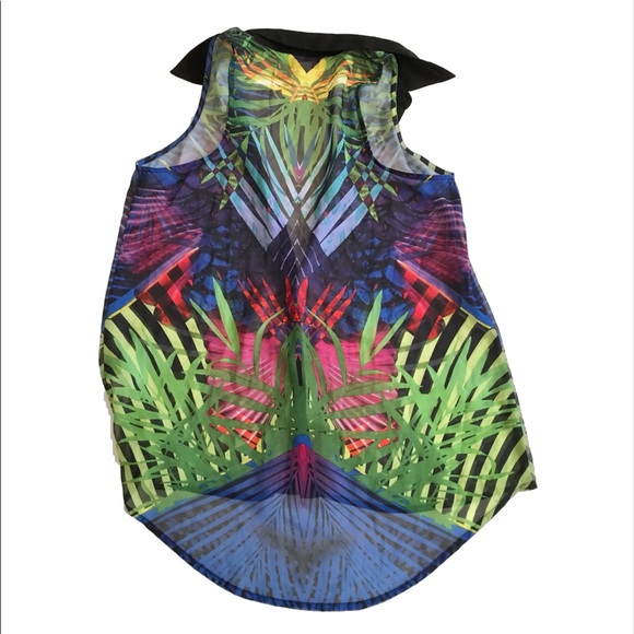 Decree colorful leaves sleeveless top - Picture 2 of 5